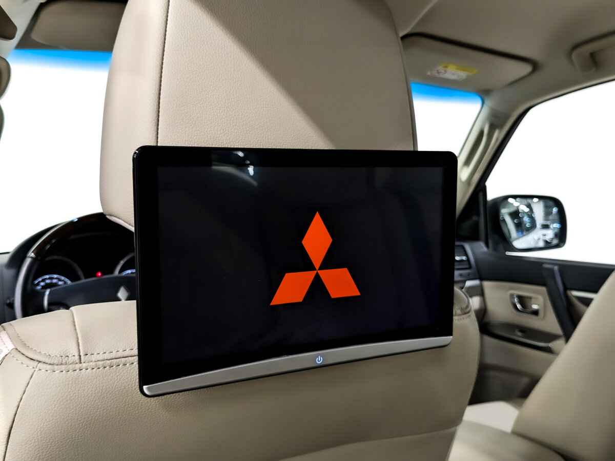 Mitsubishi Pajero, 2019