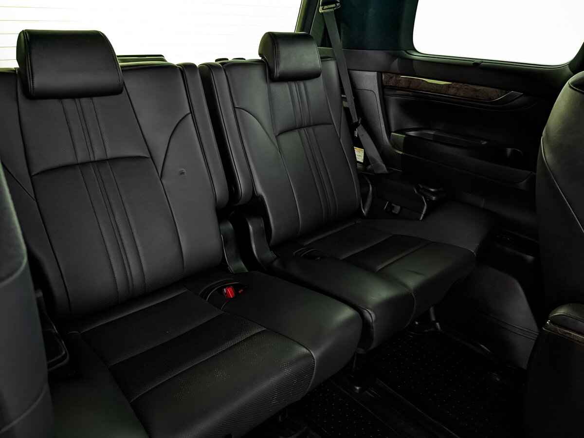 Toyota Alphard, 2019