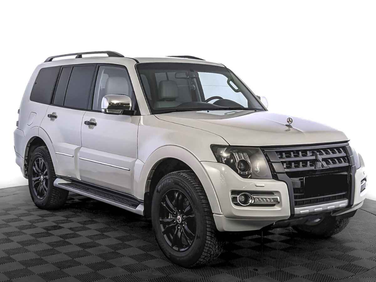 Mitsubishi Pajero, 2020