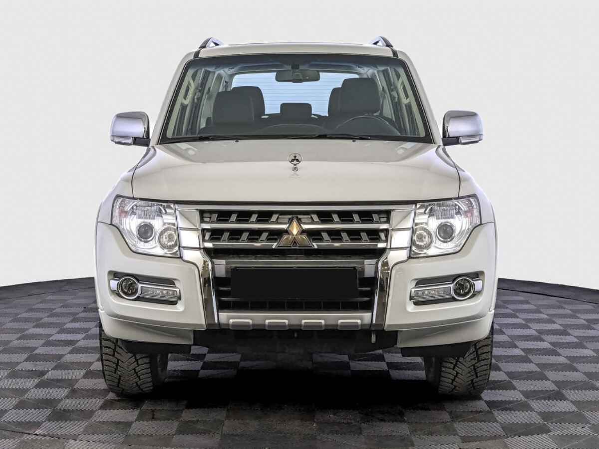 Mitsubishi Pajero, 2021