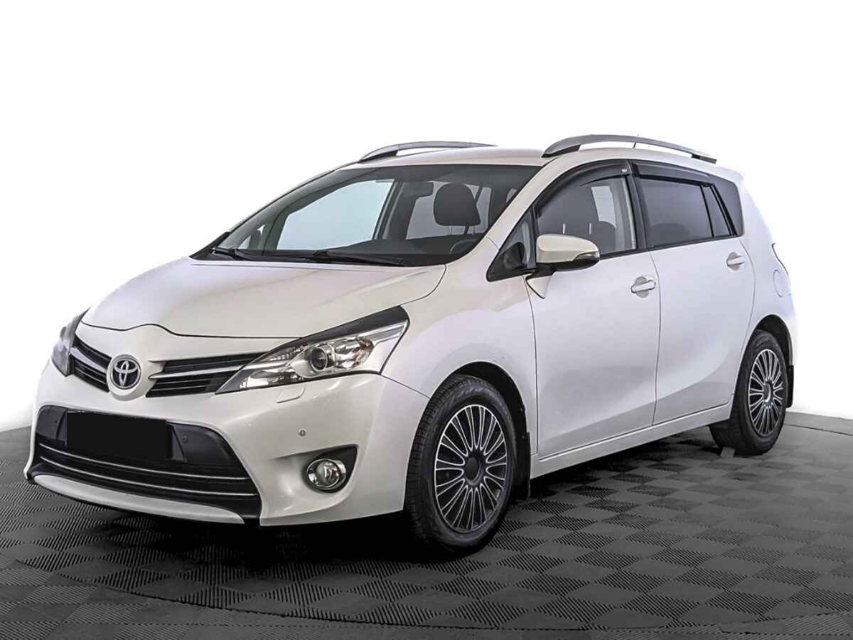 Toyota Verso, 2013