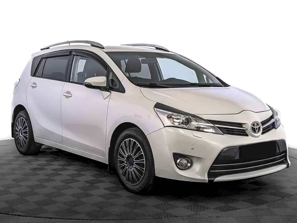 Toyota Verso, 2013