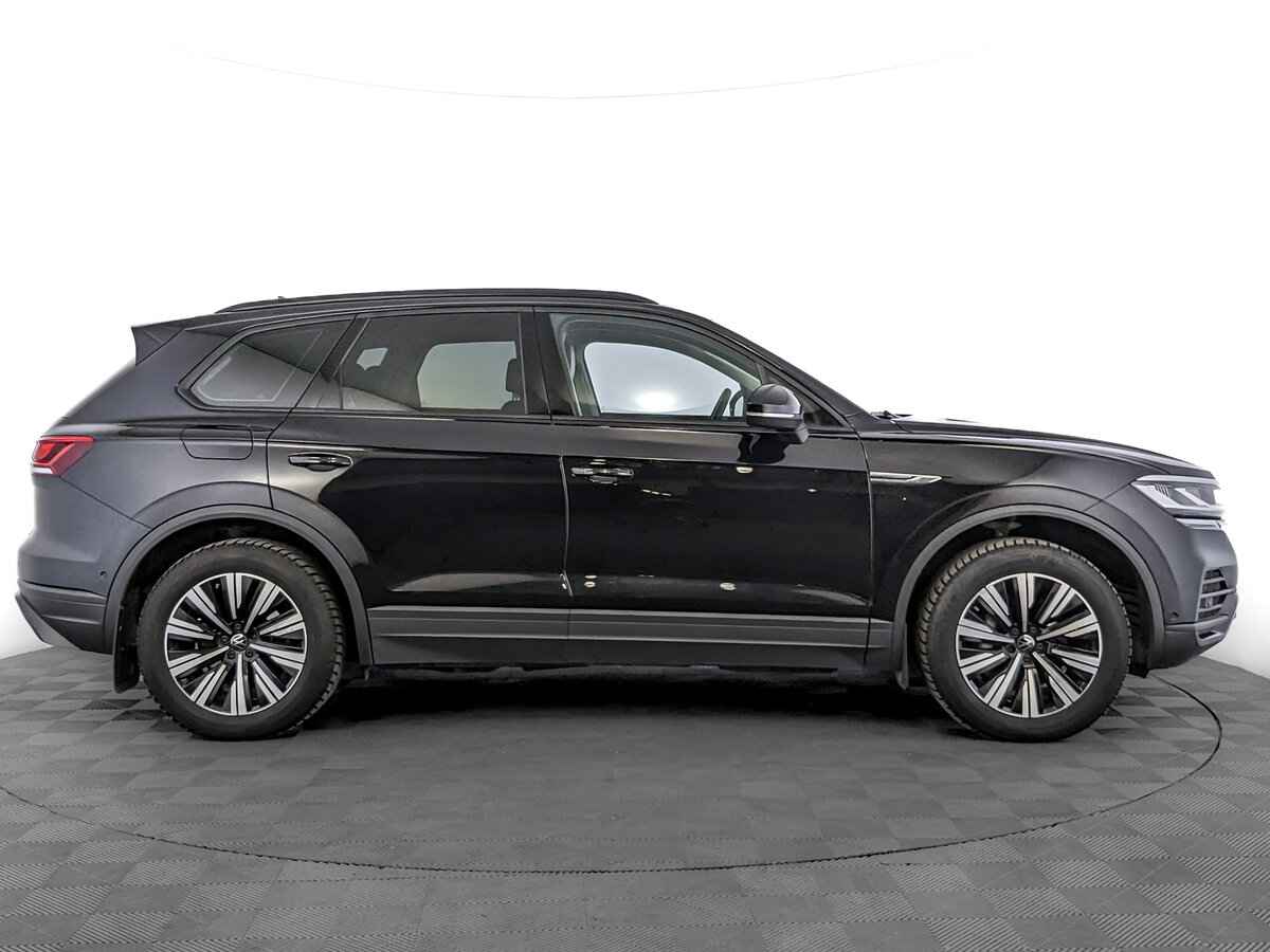 Volkswagen Touareg, 2021