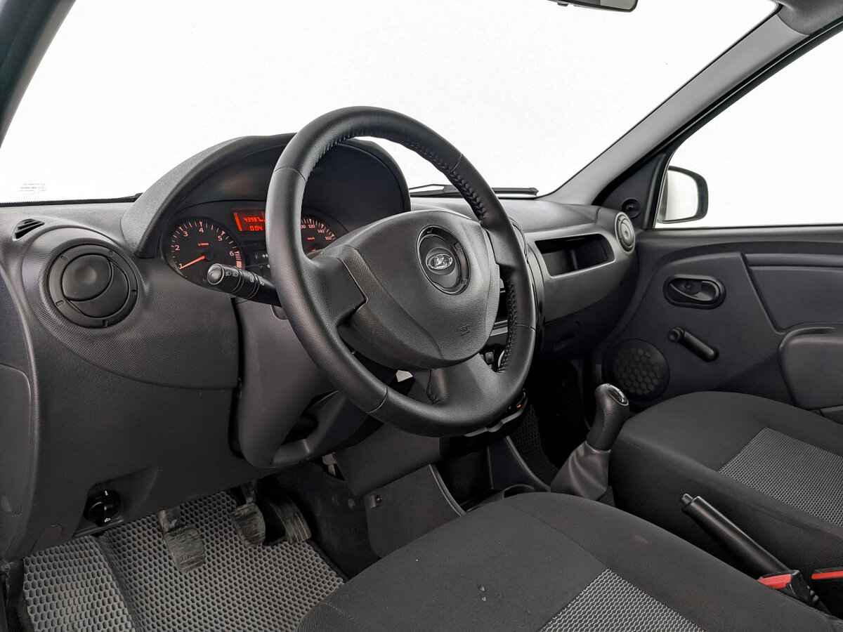 Lada (ВАЗ) Largus, 2019