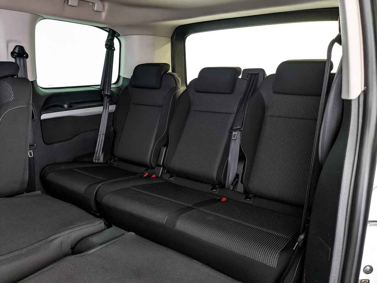 Peugeot Traveller, 2019