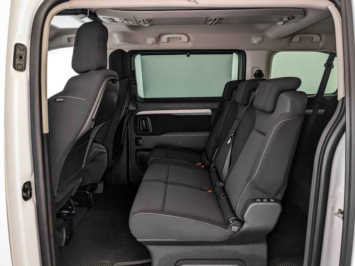 Peugeot Traveller, 2019