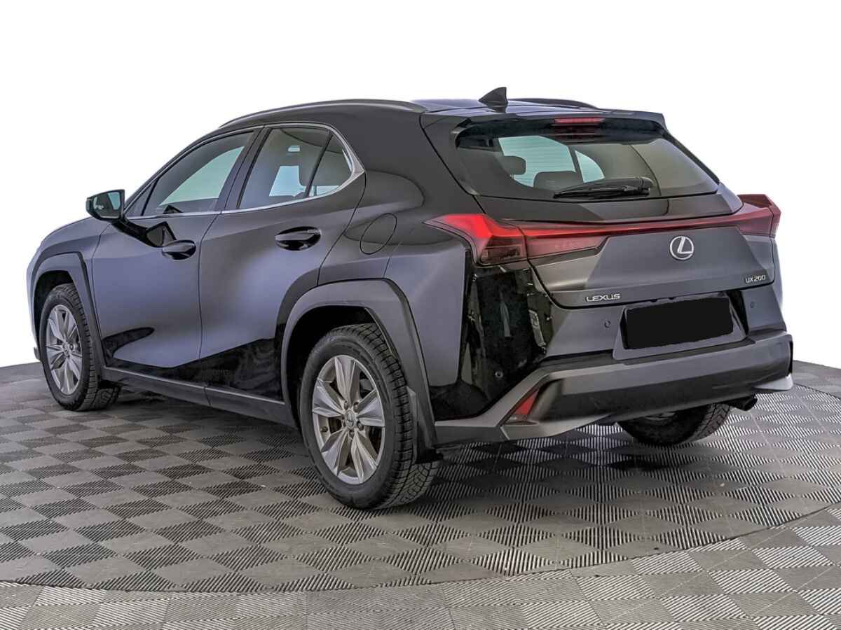 Lexus UX 200, 2020