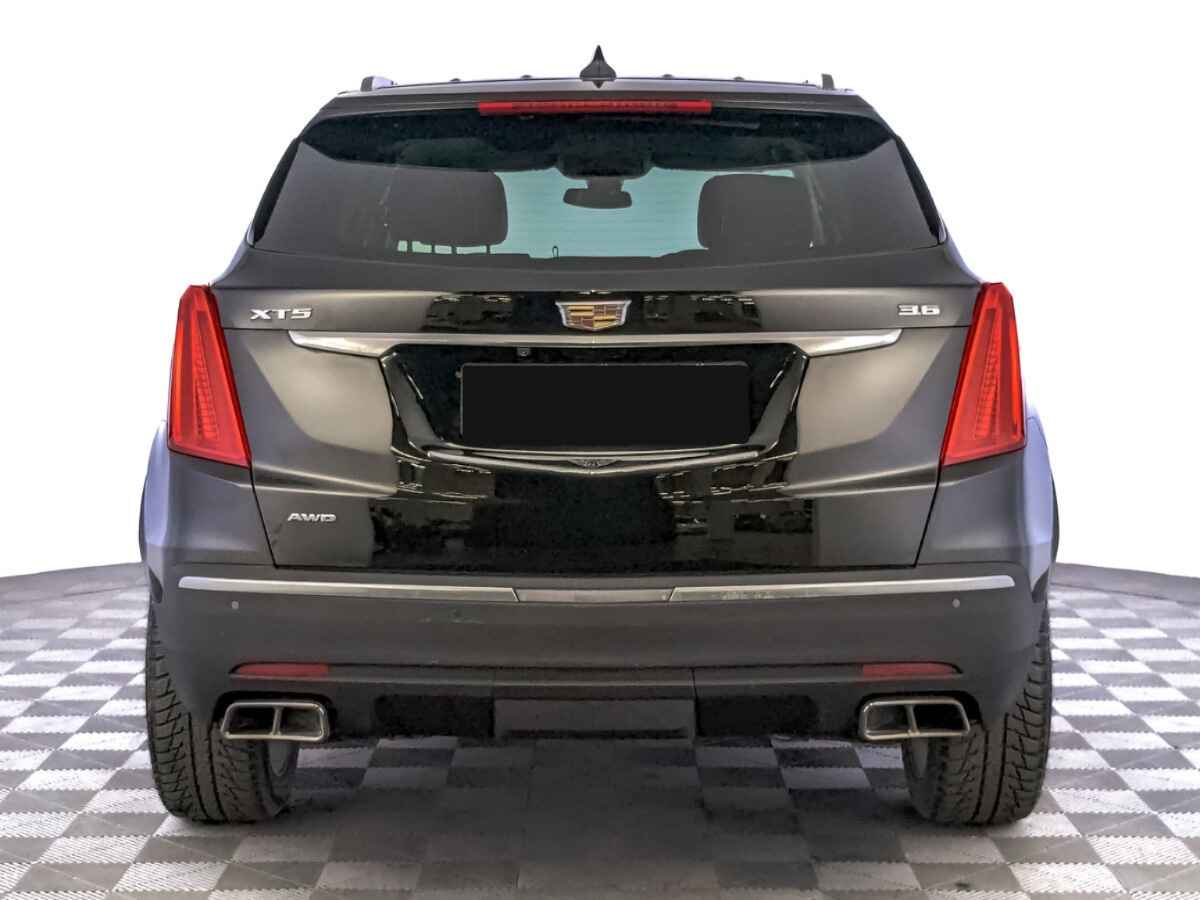 Cadillac XT5, 2016