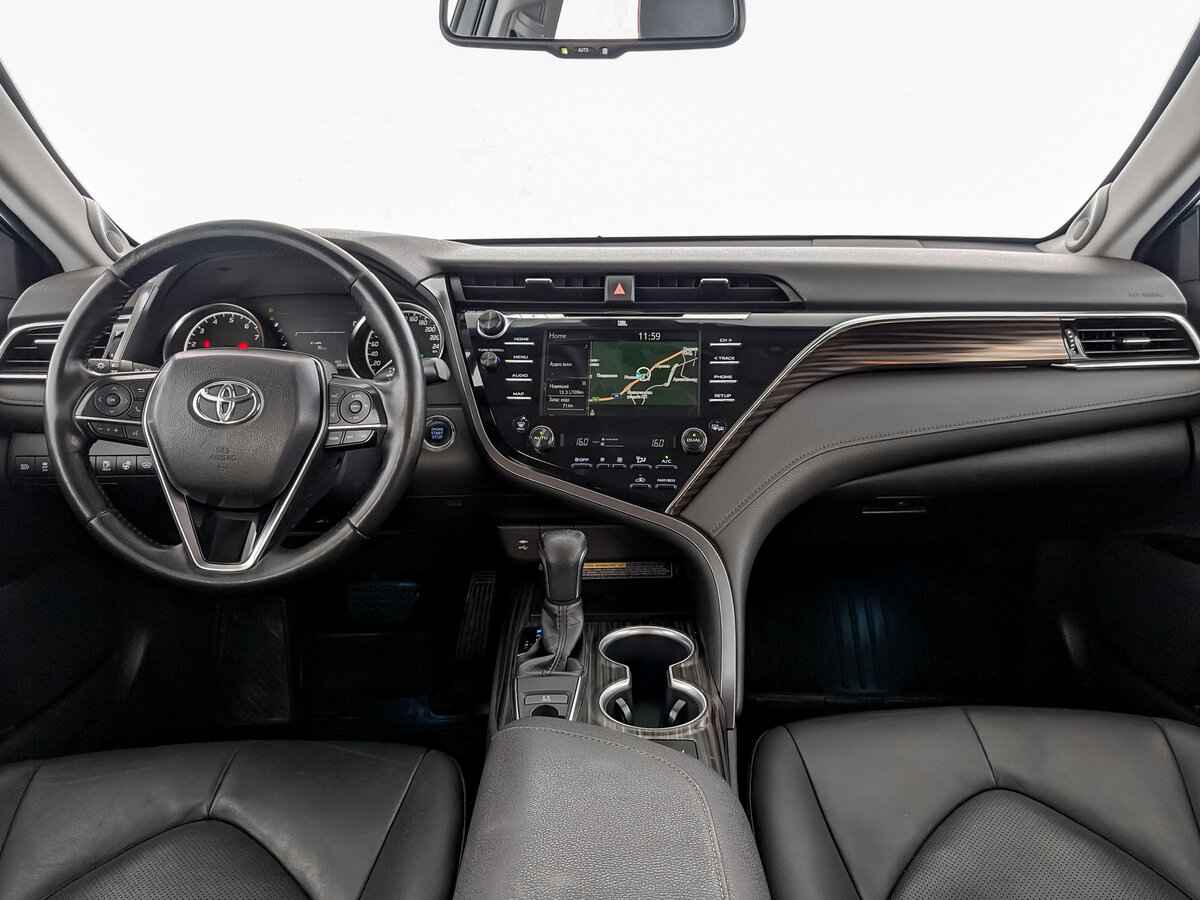 Toyota Camry, 2019