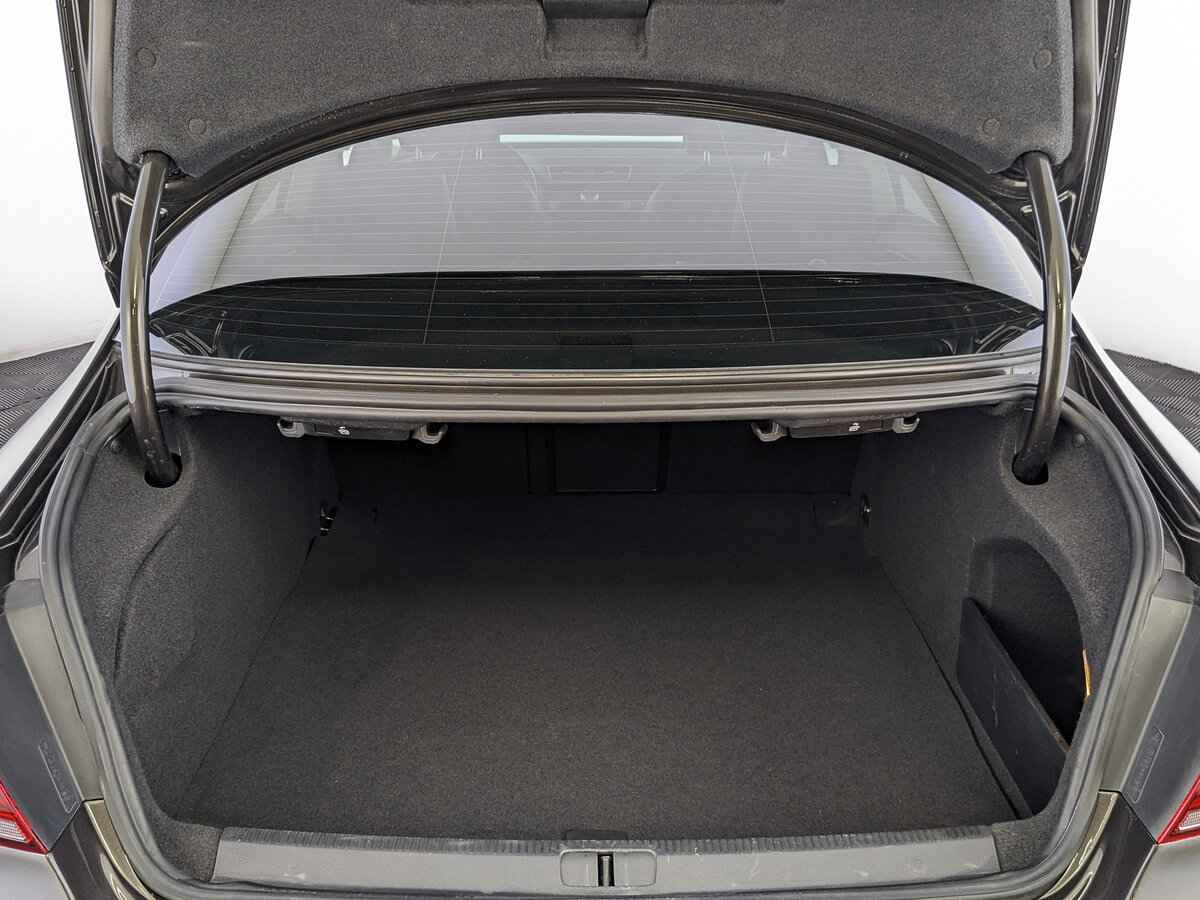 Volkswagen Passat CC, 2012