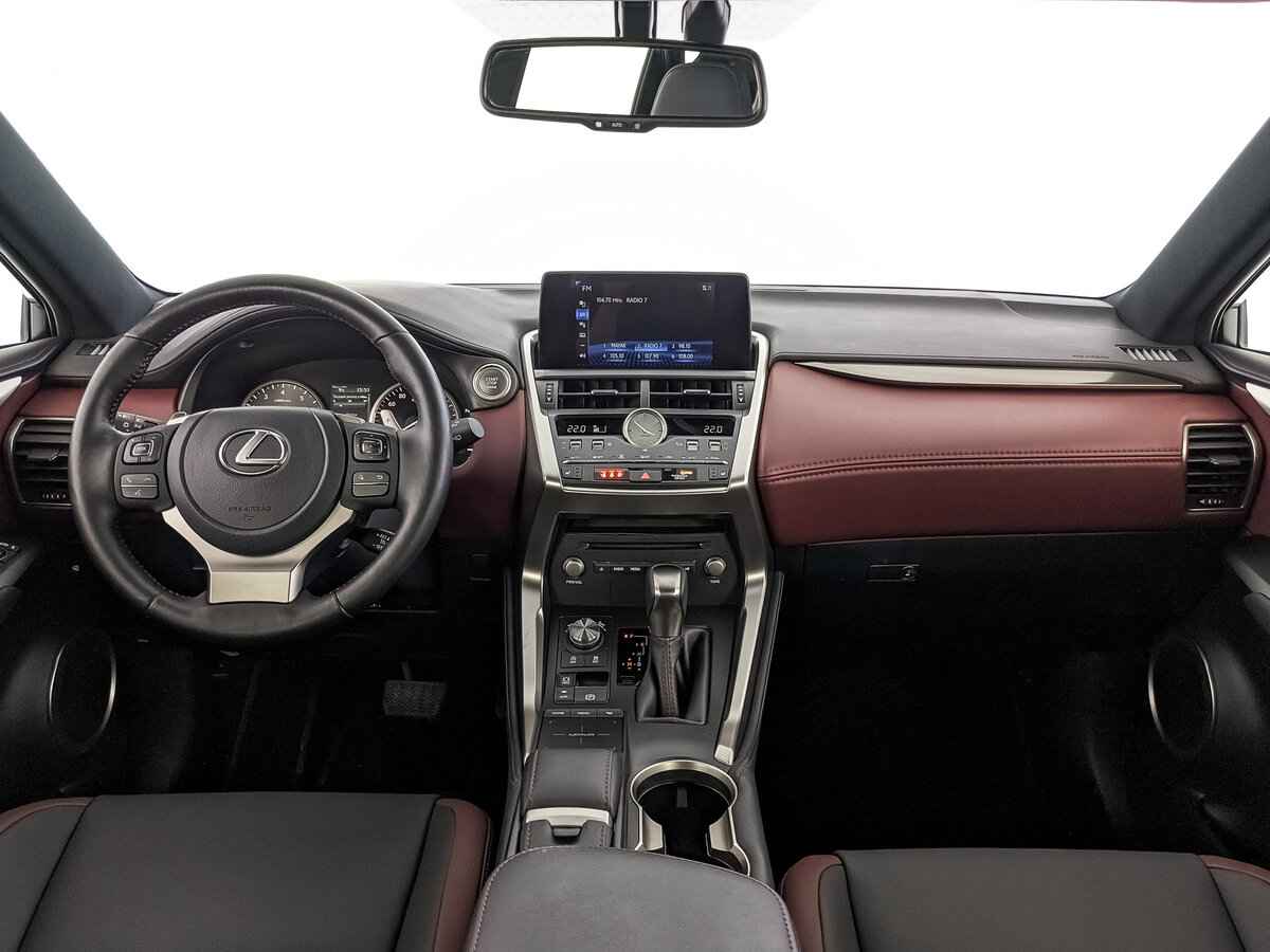 Lexus NX 200, 2021