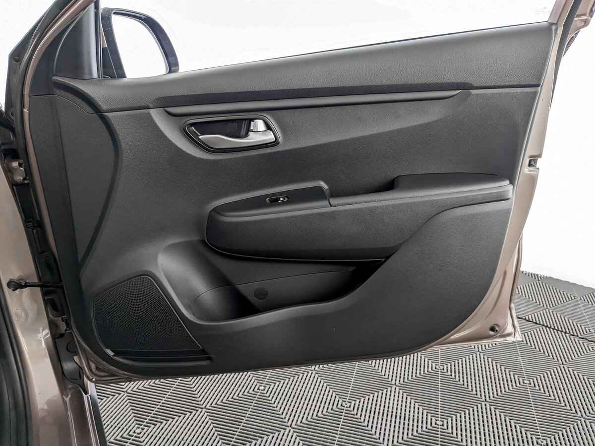 Kia Rio X-Line, 2019