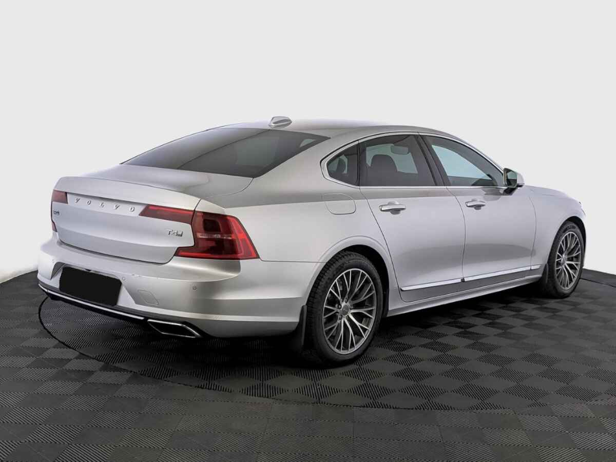 Volvo S90, 2020
