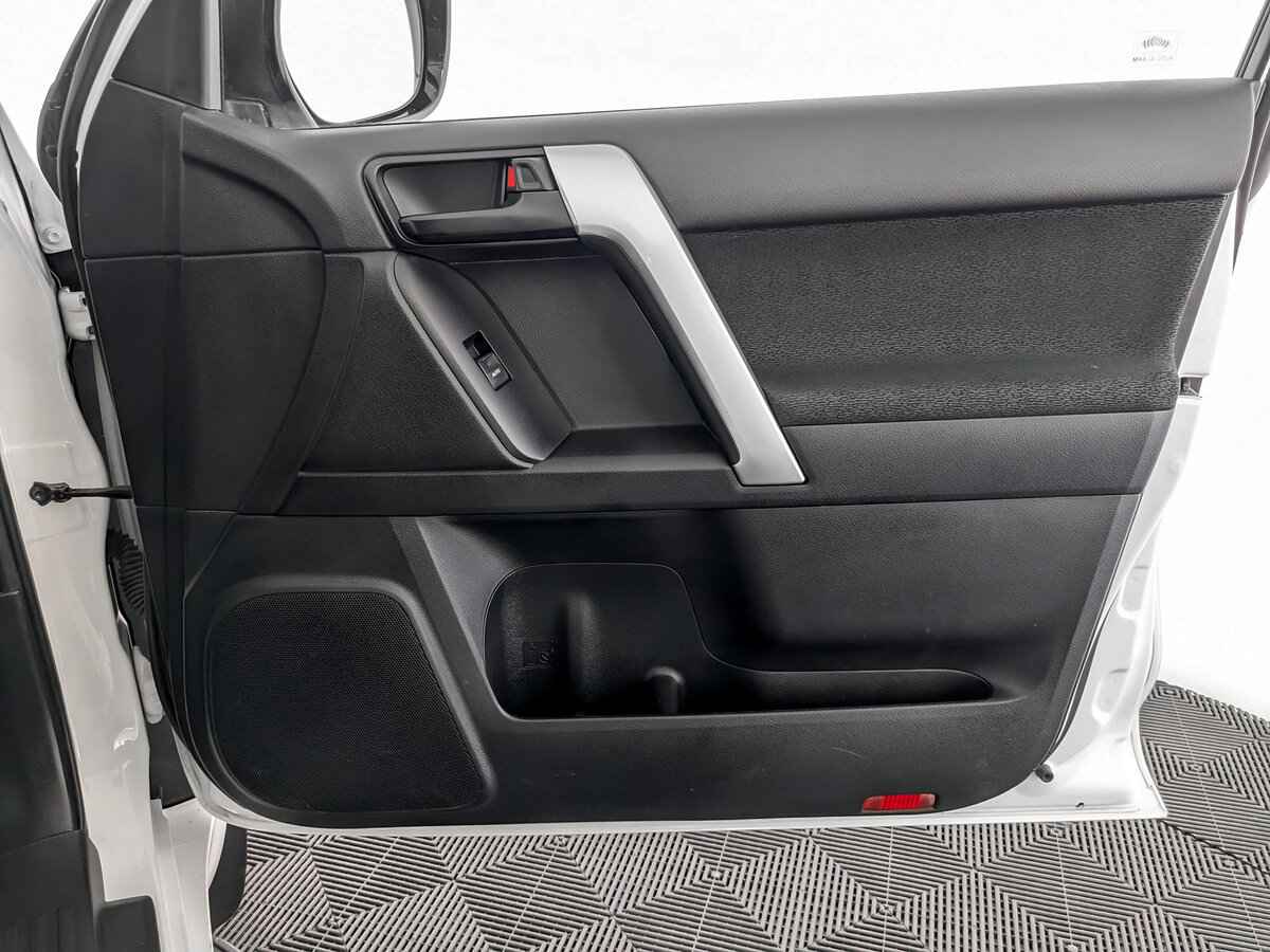 Toyota Land Cruiser Prado, 2019