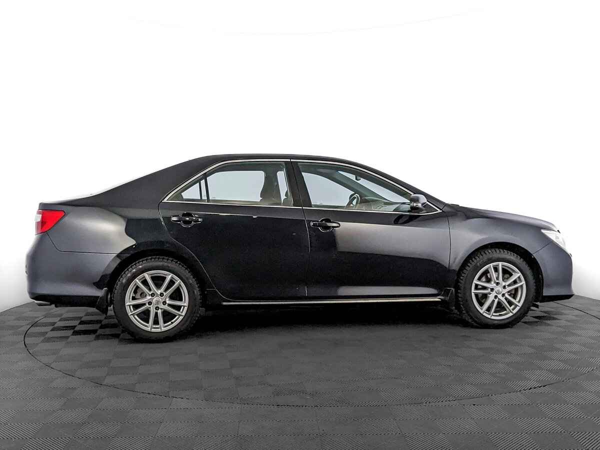 Toyota Camry, 2013