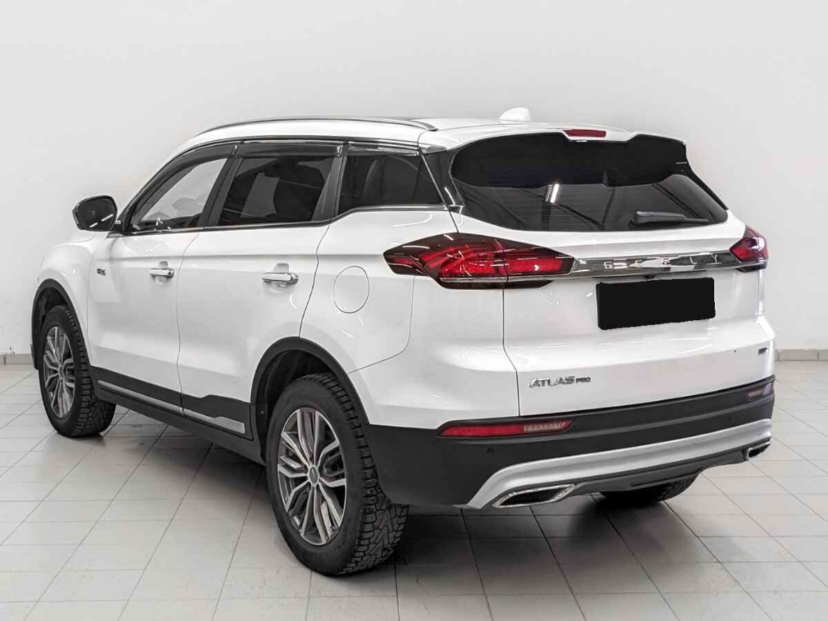 Geely Atlas Pro, 2022