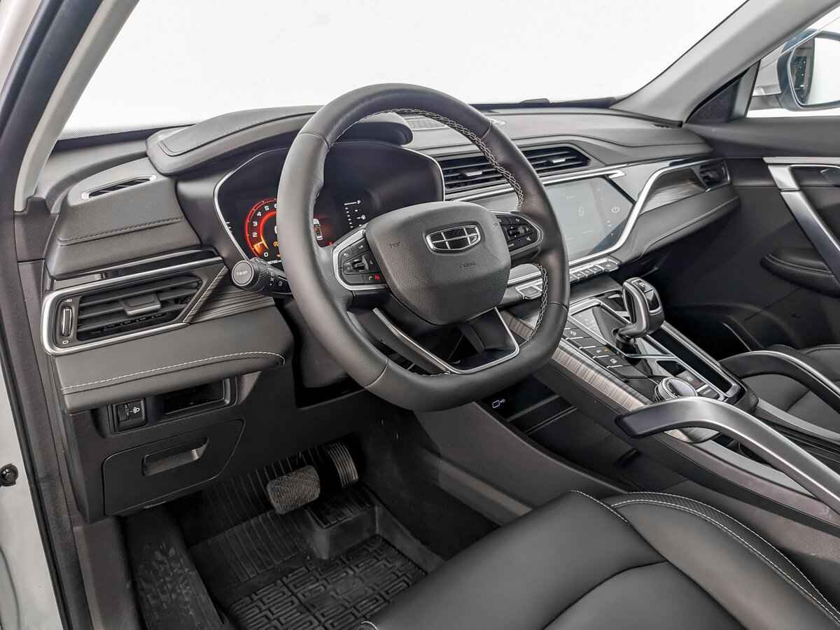 Geely Atlas Pro, 2022