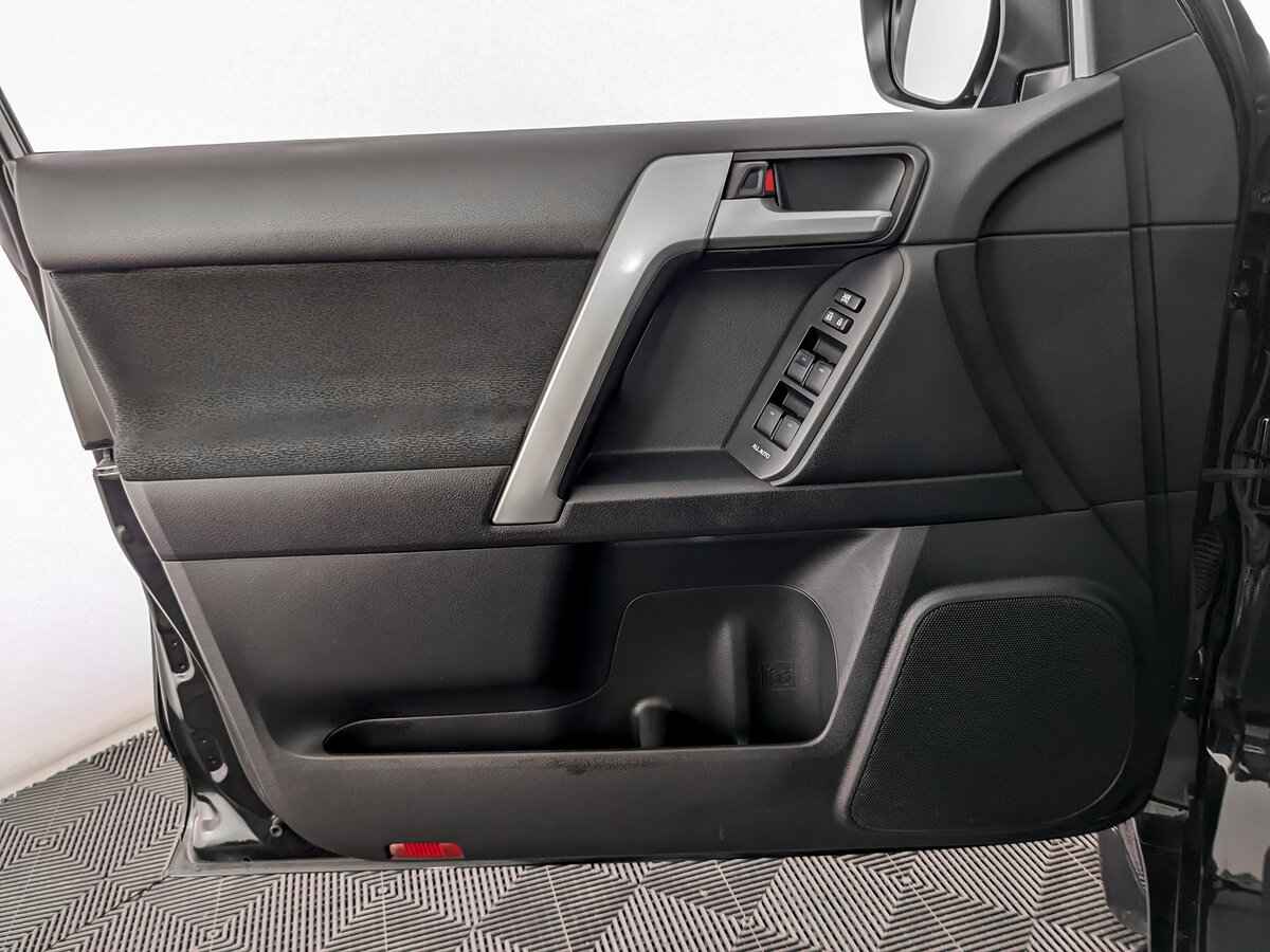 Toyota Land Cruiser Prado, 2018