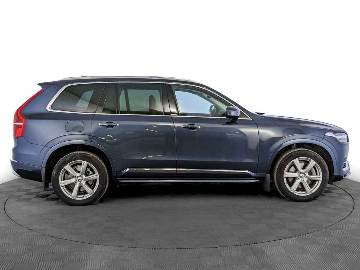 Volvo XC90 B5, 2021