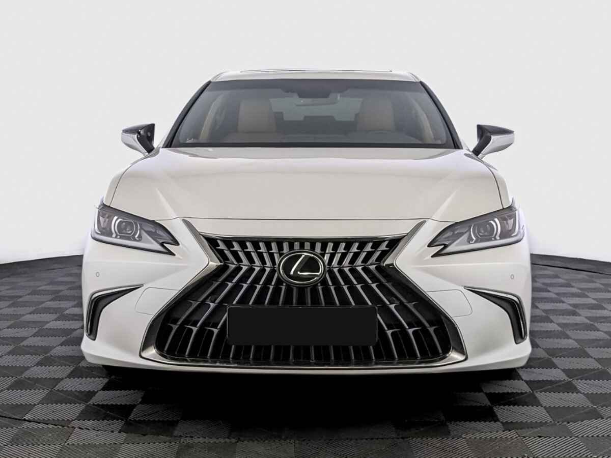 Lexus ES 200, 2022