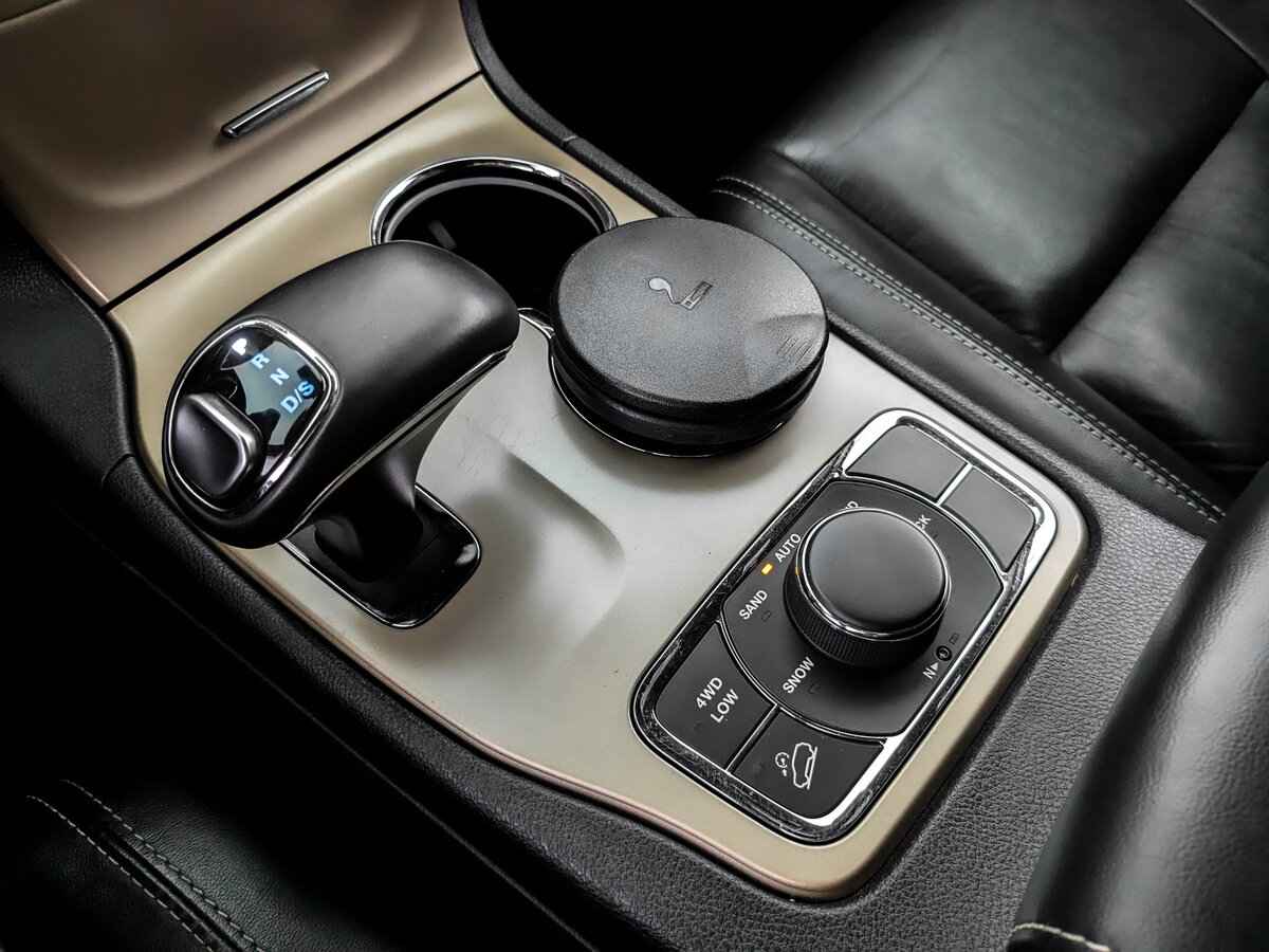 Jeep Grand Cherokee, 2014