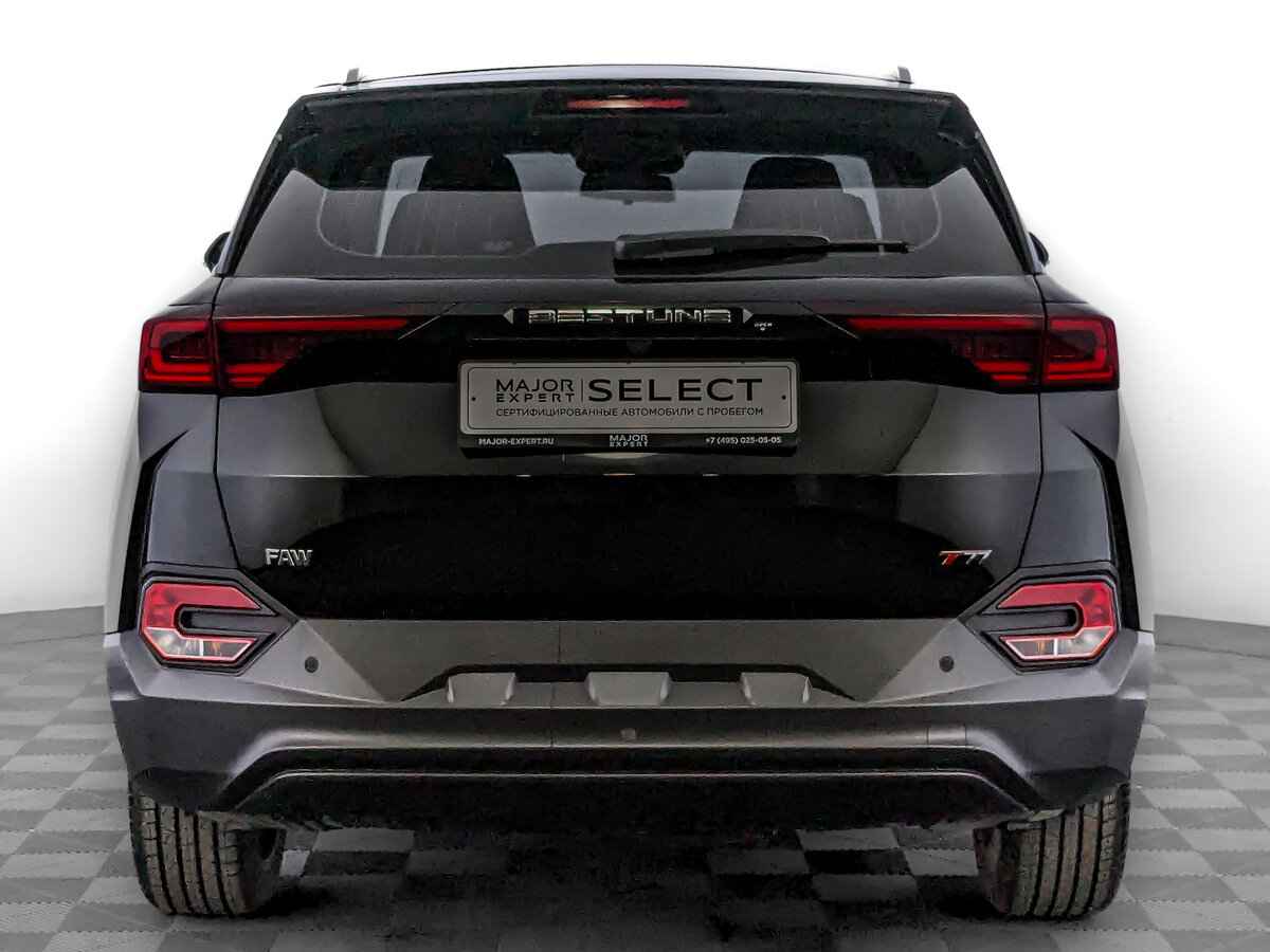 FAW Bestune T77, 2022