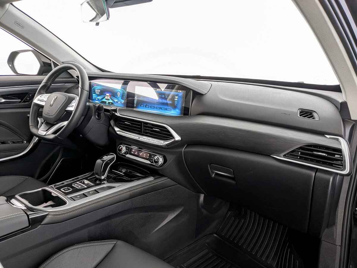 FAW Bestune T77, 2022