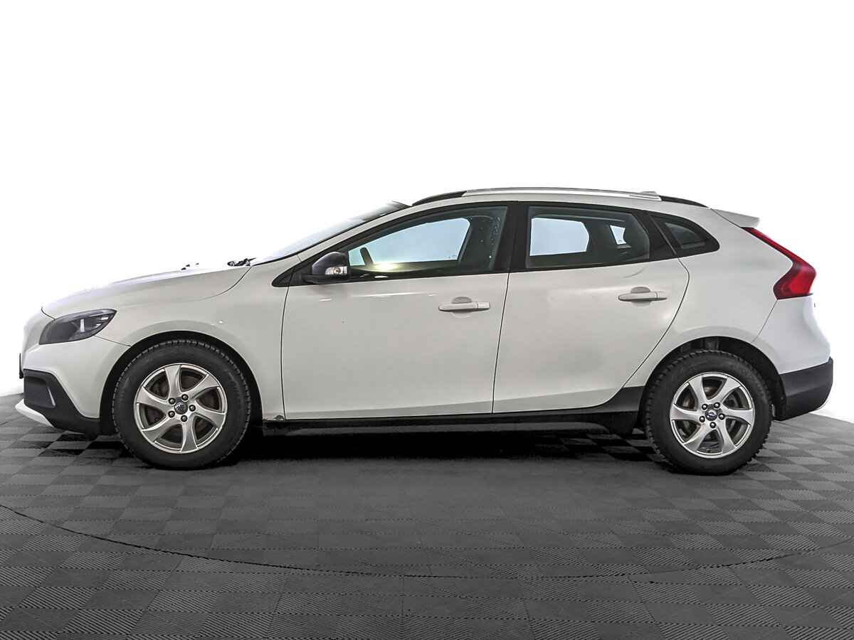 Volvo V40 Cross Country, 2014