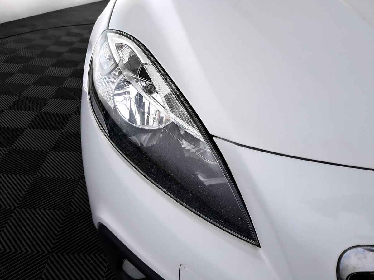 Volvo V40 Cross Country, 2014