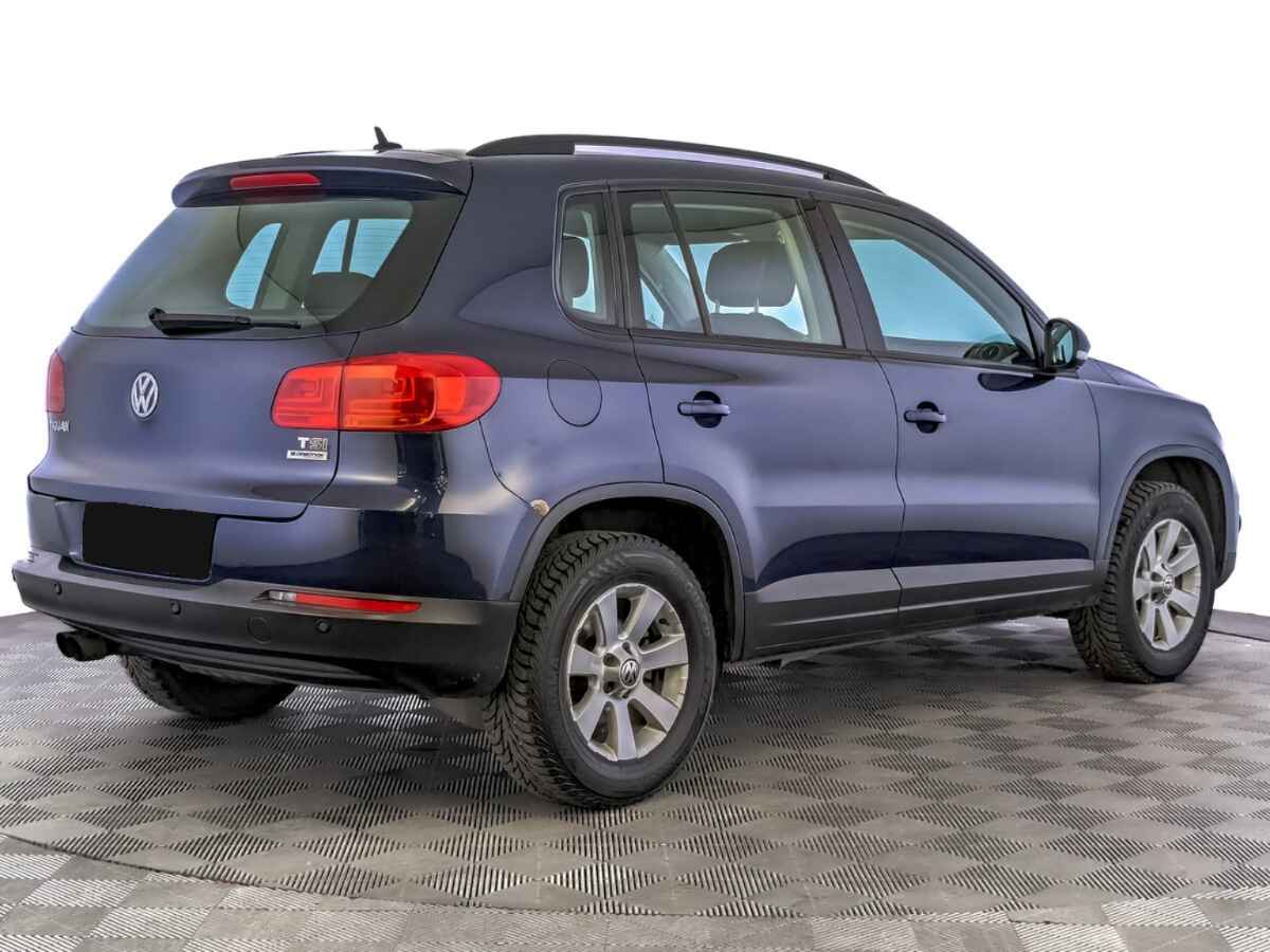Volkswagen Tiguan, 2015