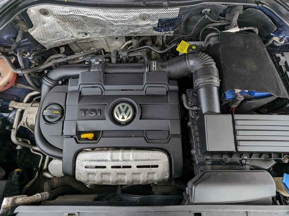 Volkswagen Tiguan, 2015