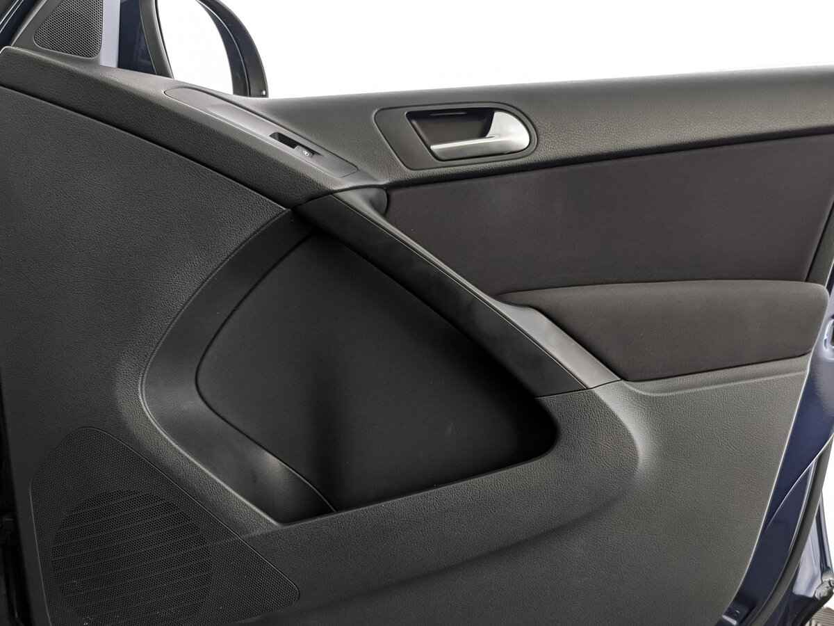 Volkswagen Tiguan, 2015