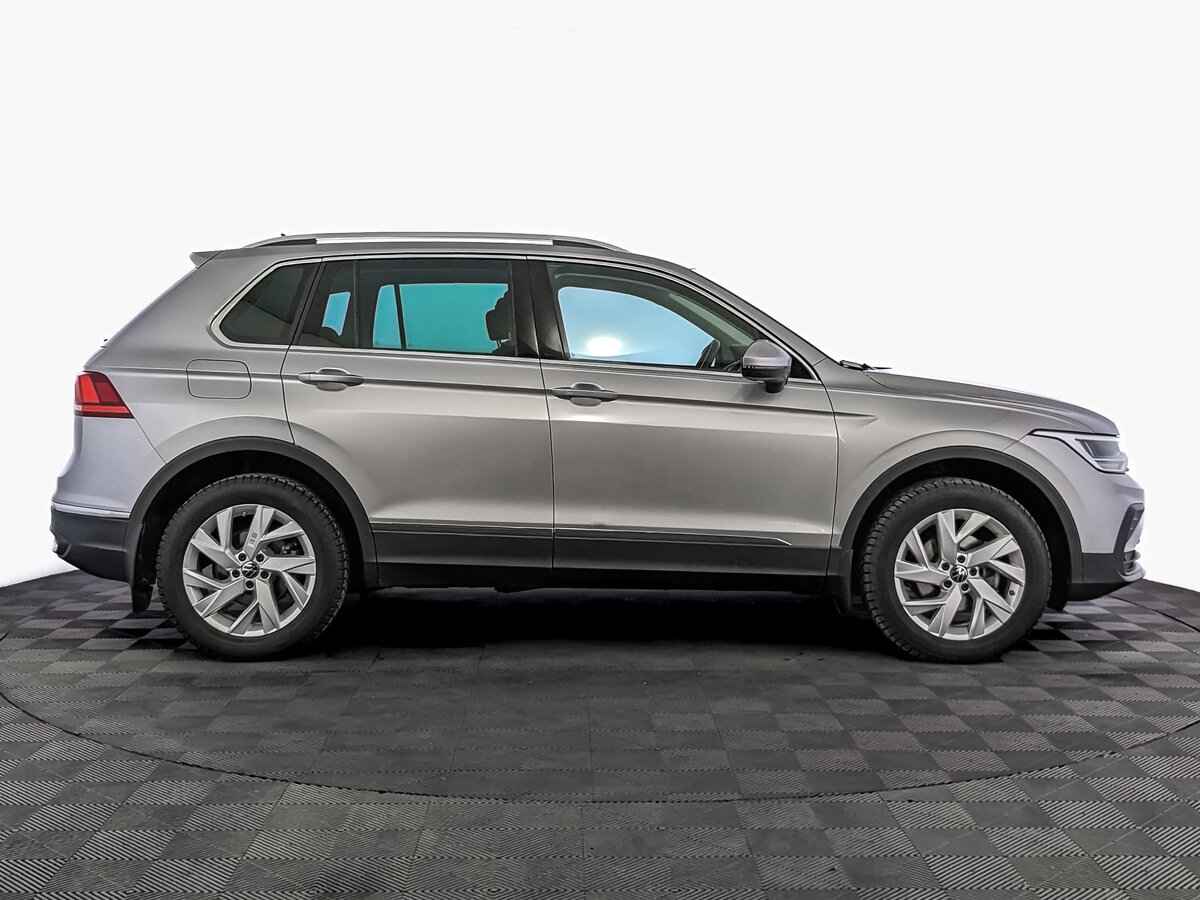 Volkswagen Tiguan, 2021