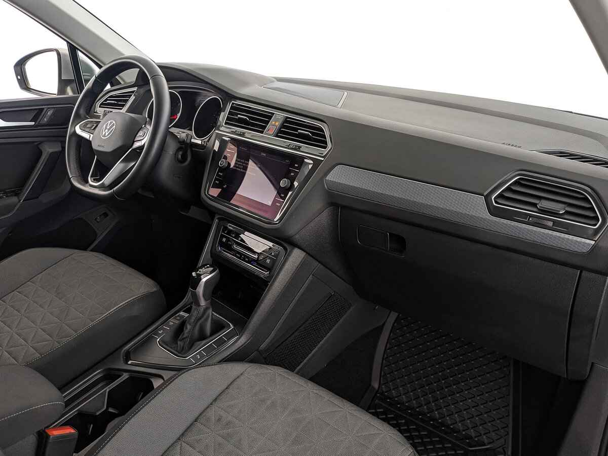 Volkswagen Tiguan, 2021