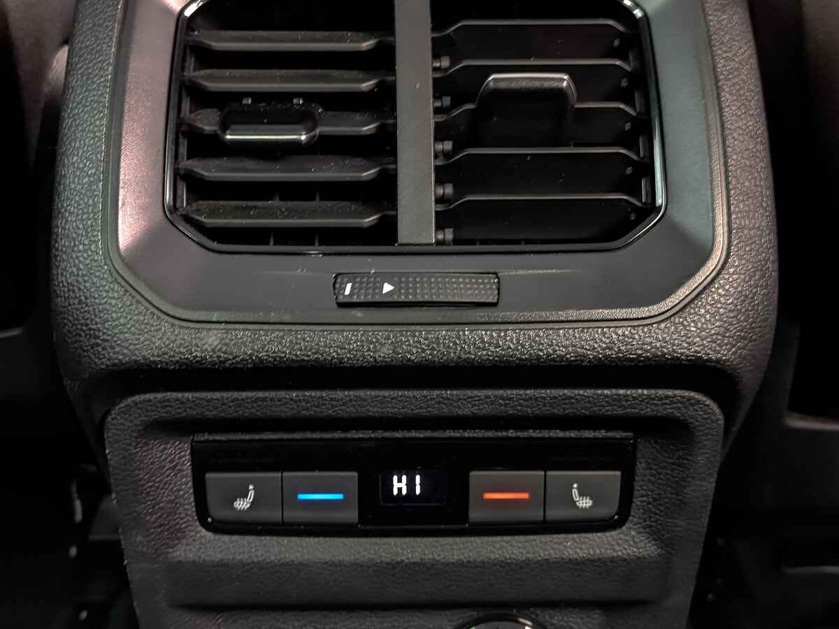 Volkswagen Tiguan, 2021