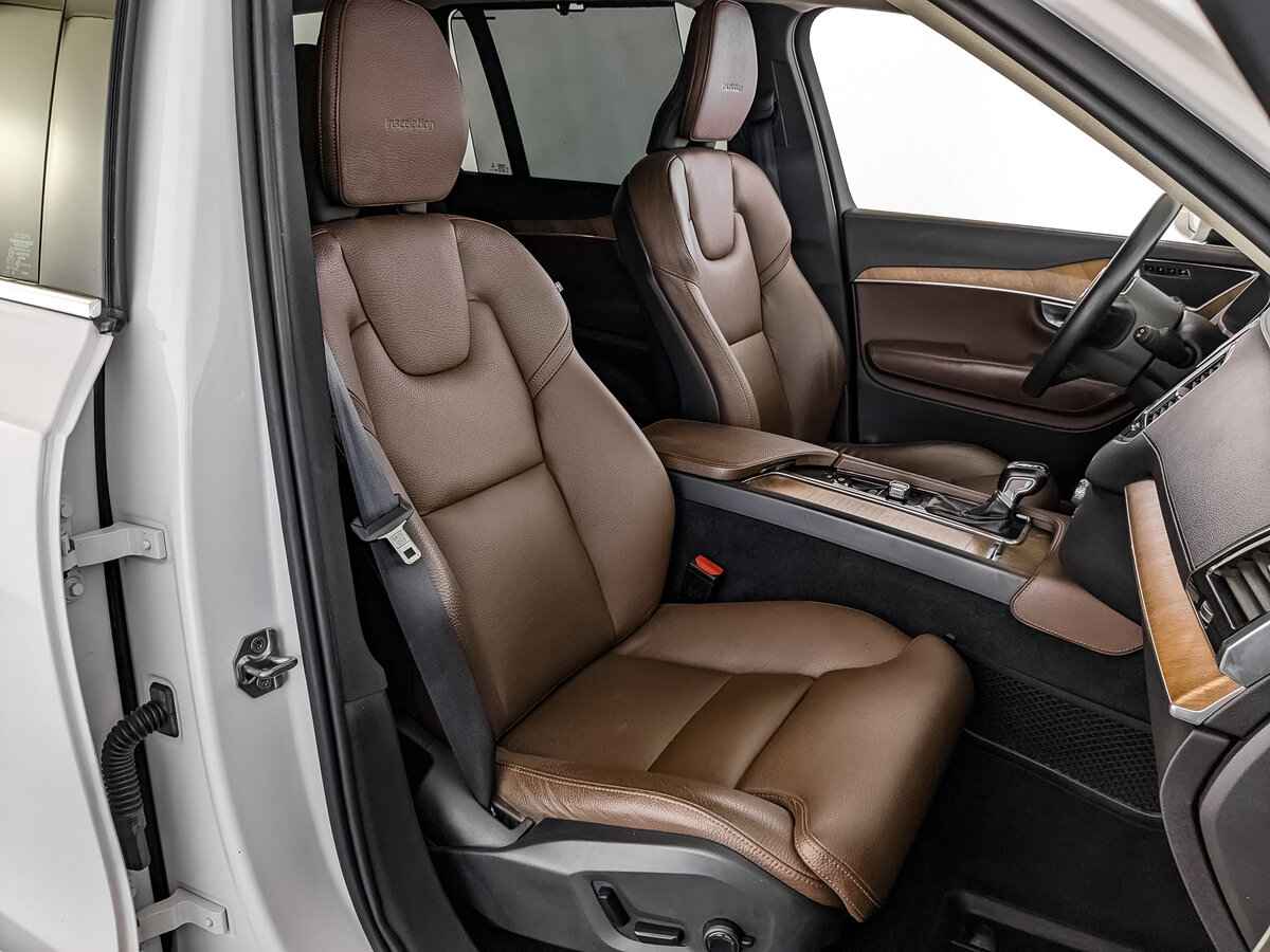 Volvo XC90, 2019