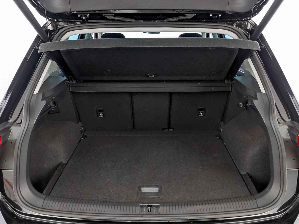 Volkswagen Tiguan, 2021