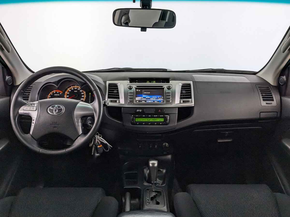 Toyota Hilux, 2014