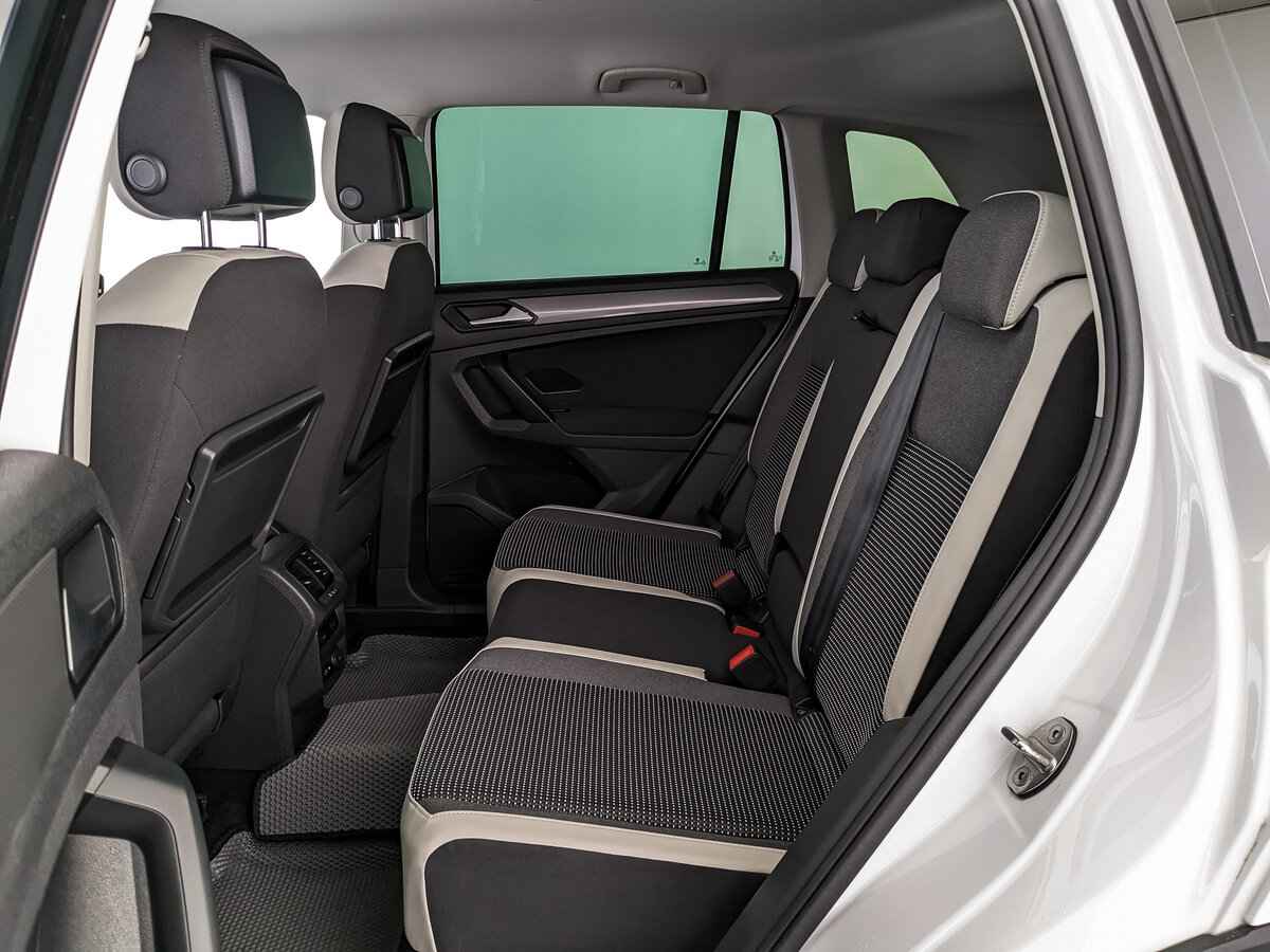 Volkswagen Tiguan, 2020