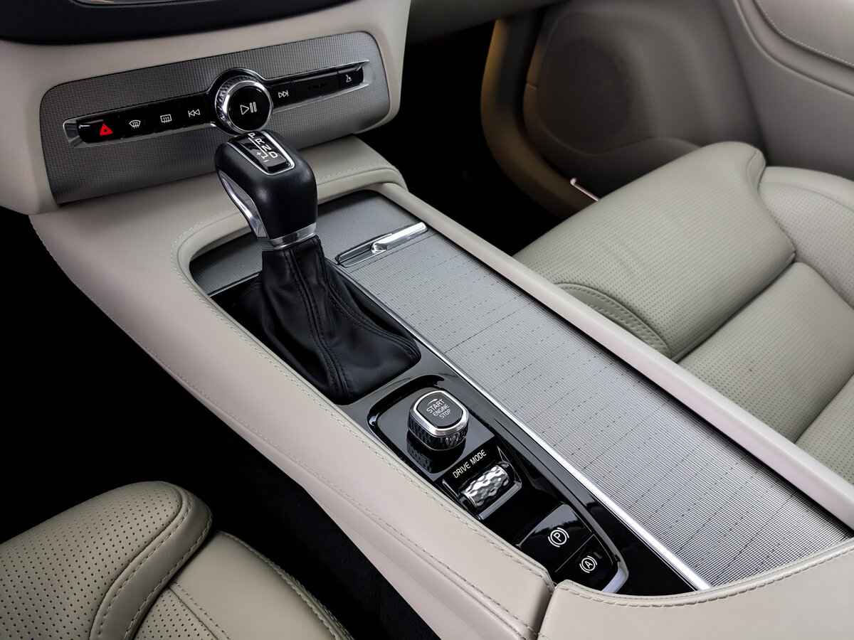 Volvo XC90, 2019