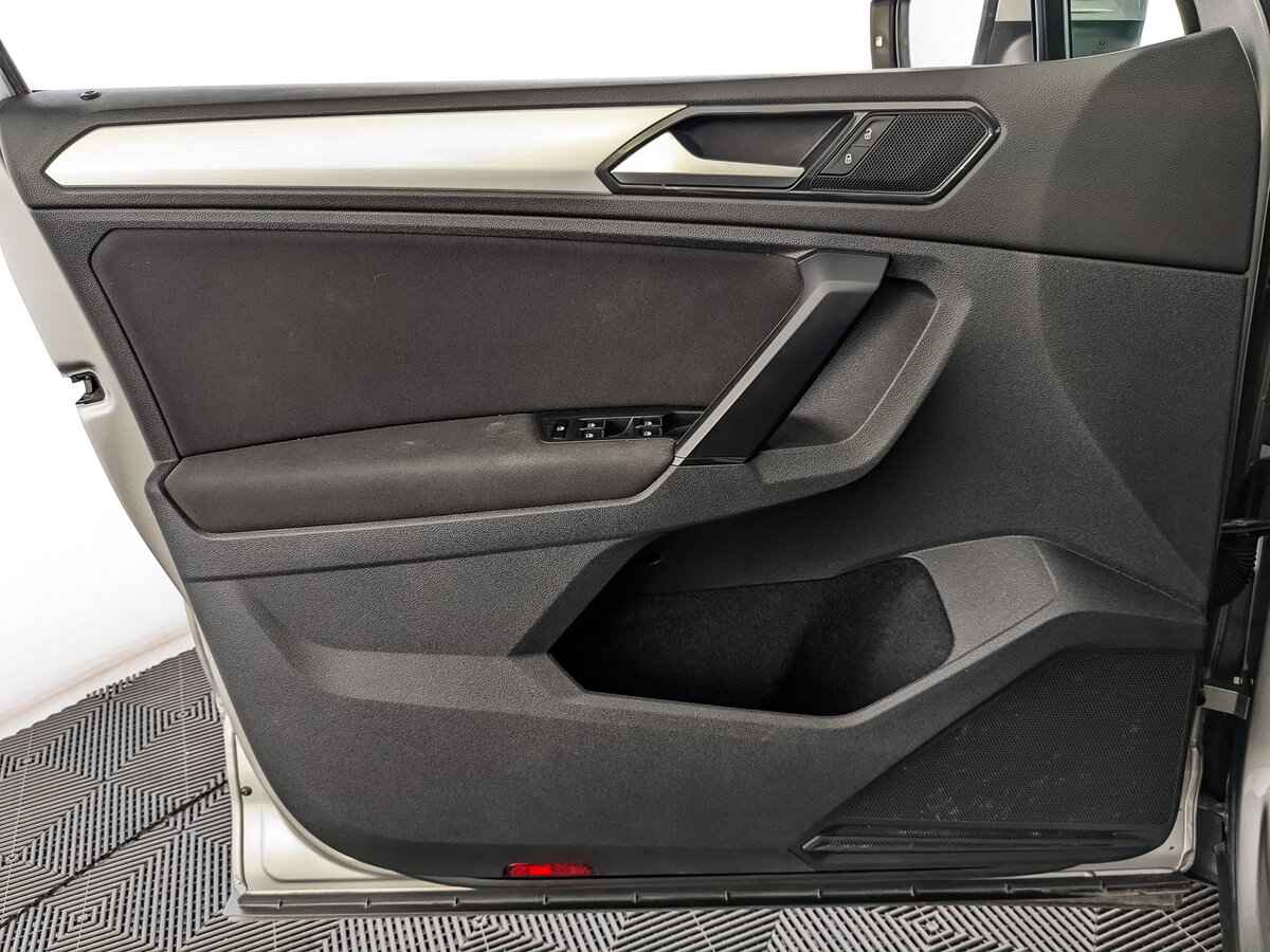 Volkswagen Tiguan, 2017