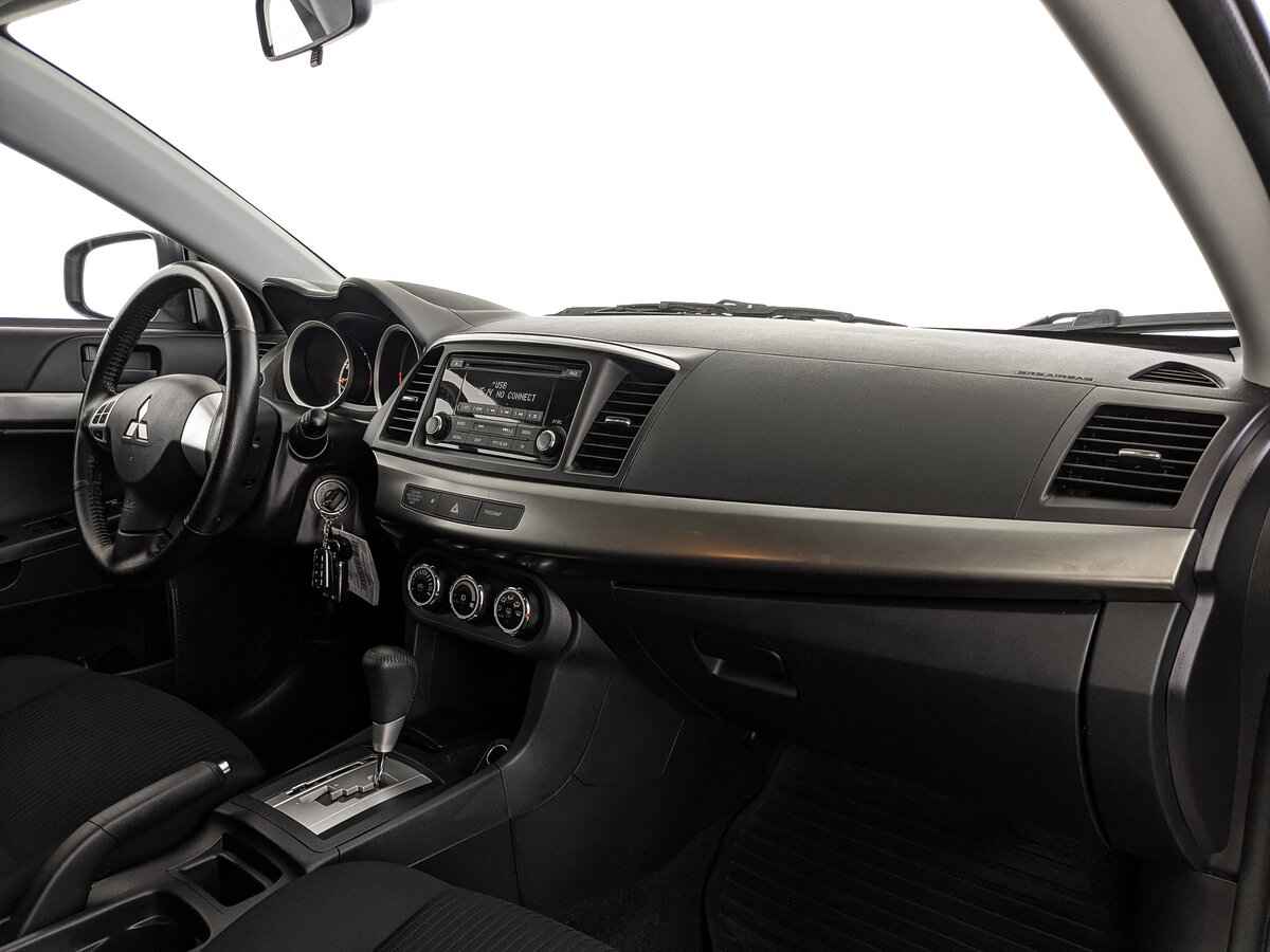 Mitsubishi Lancer, 2015