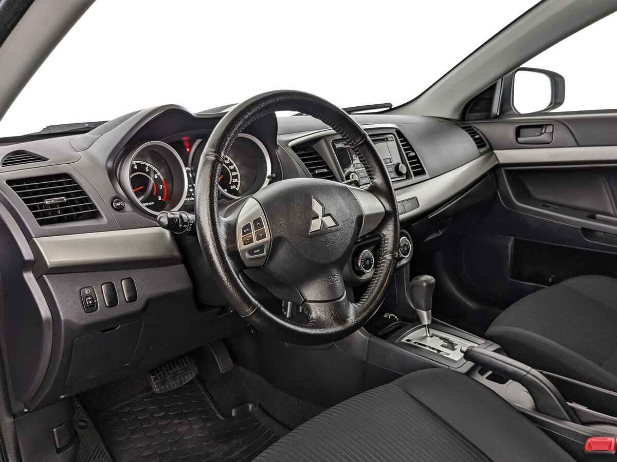 Mitsubishi Lancer, 2015