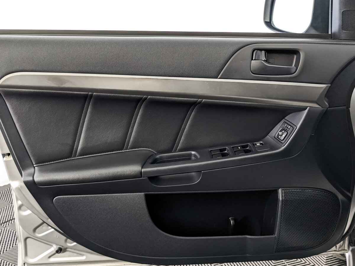 Mitsubishi Lancer, 2015