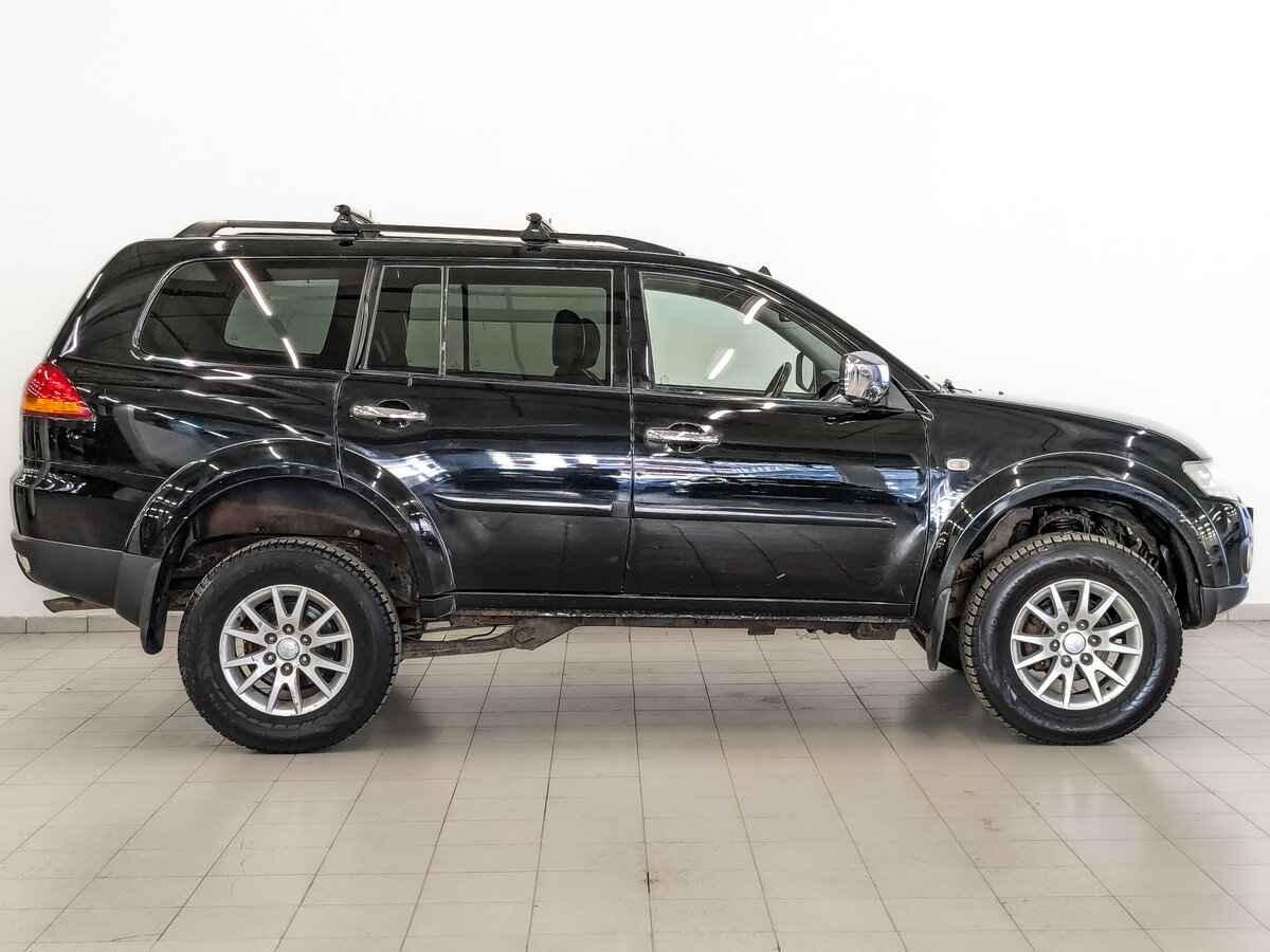 Mitsubishi Pajero Sport, 2012