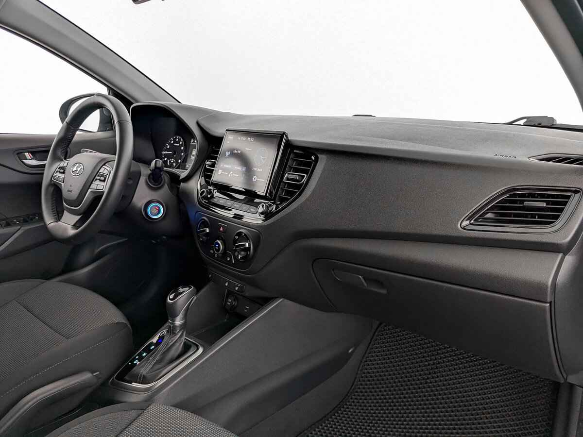 Hyundai Solaris, 2022