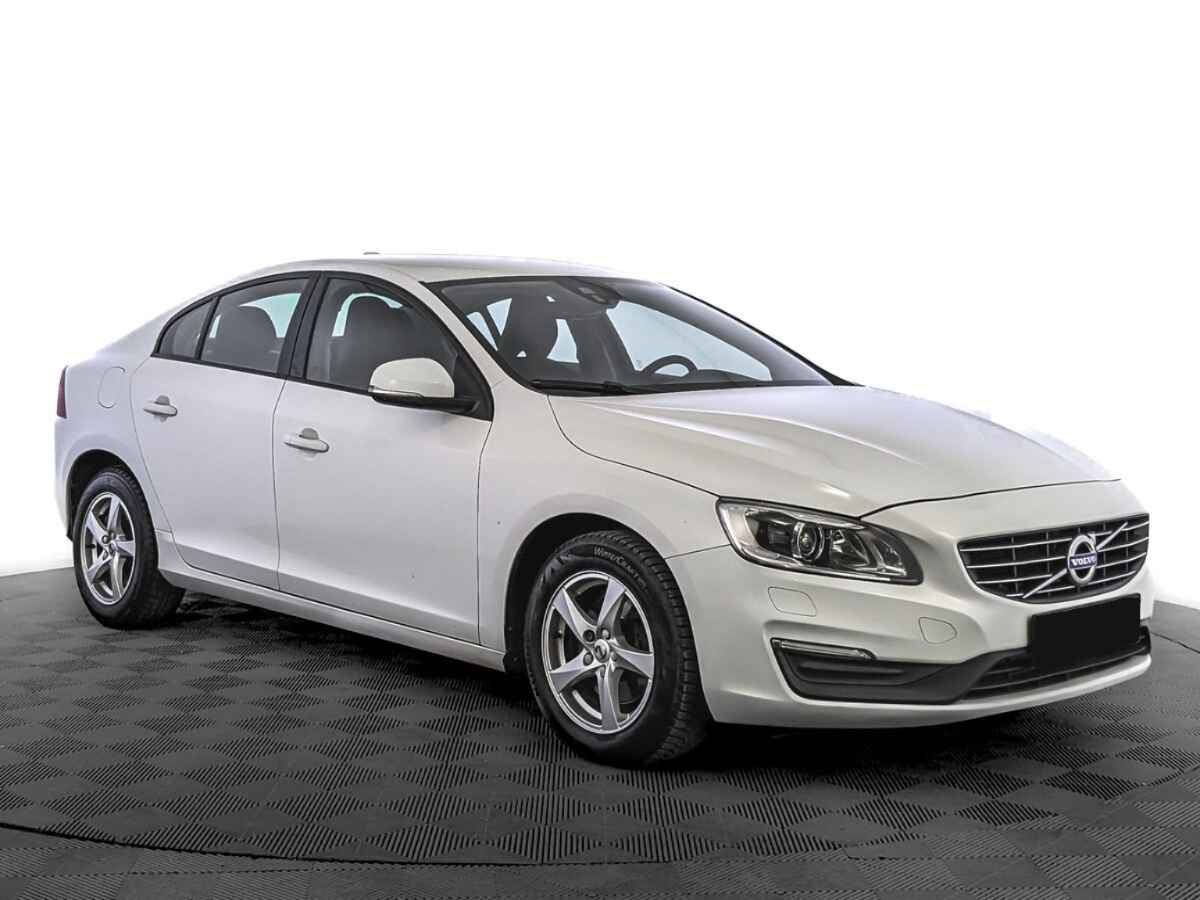Volvo S60, 2015