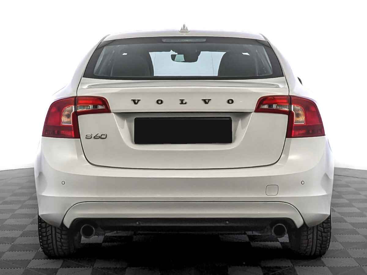 Volvo S60, 2015