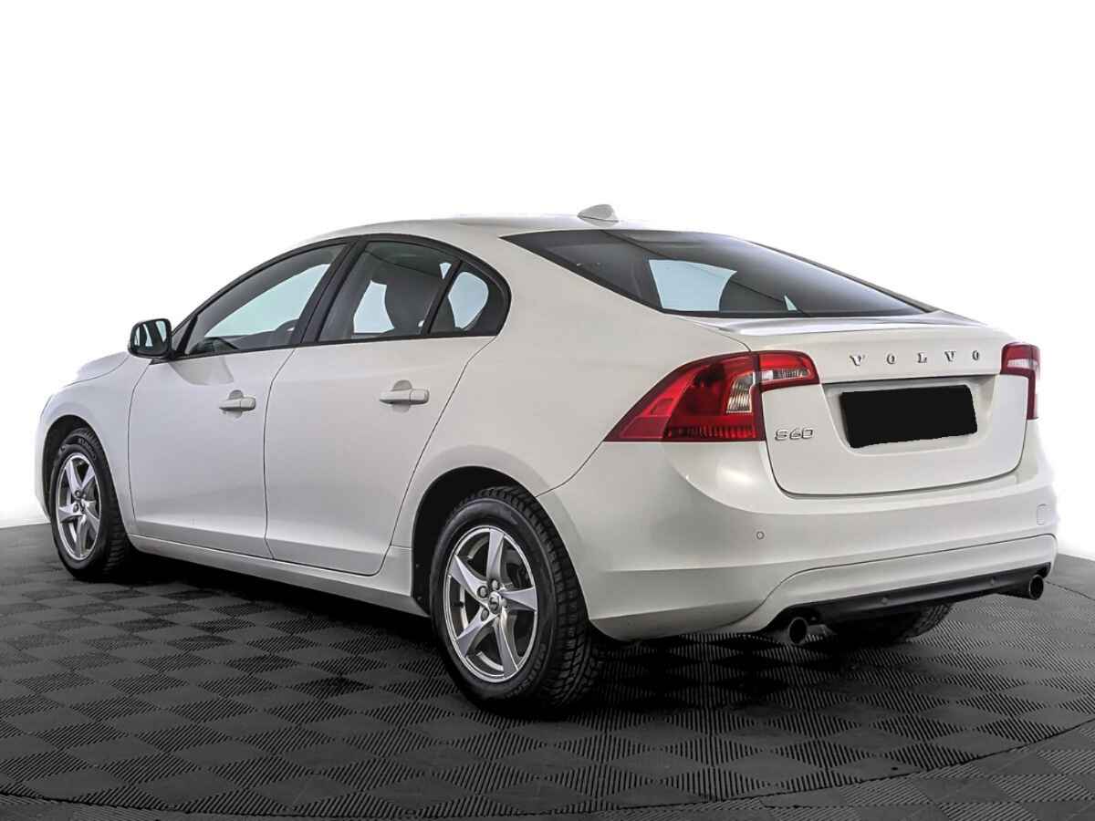 Volvo S60, 2015
