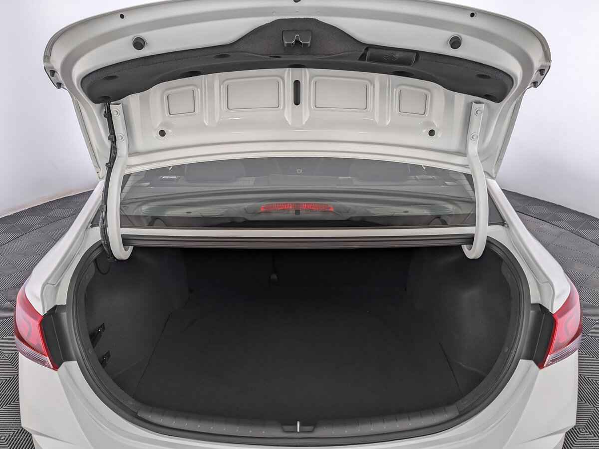 Hyundai Solaris, 2022